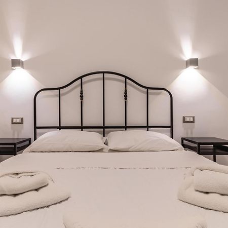 Il Quadrifoglio D4 Apartment By Wonderful Italy Сирмионе Экстерьер фото